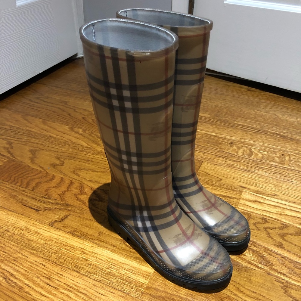 Burberry Rainboots
